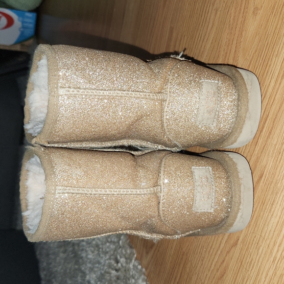 Ugg short boots - Picture 4 of 9